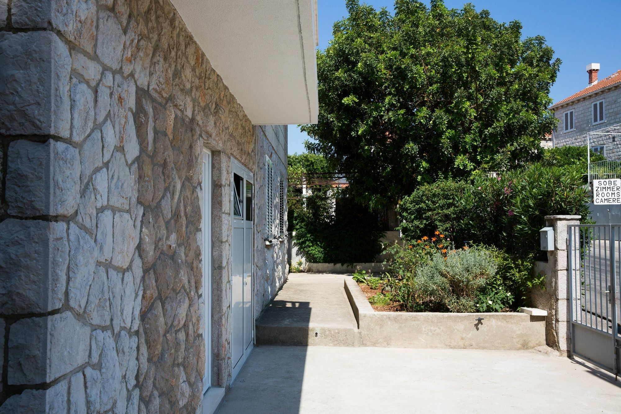 Aida Apartments And Rooms For Couples And Families Free Parking Dubrovnik Dış mekan fotoğraf